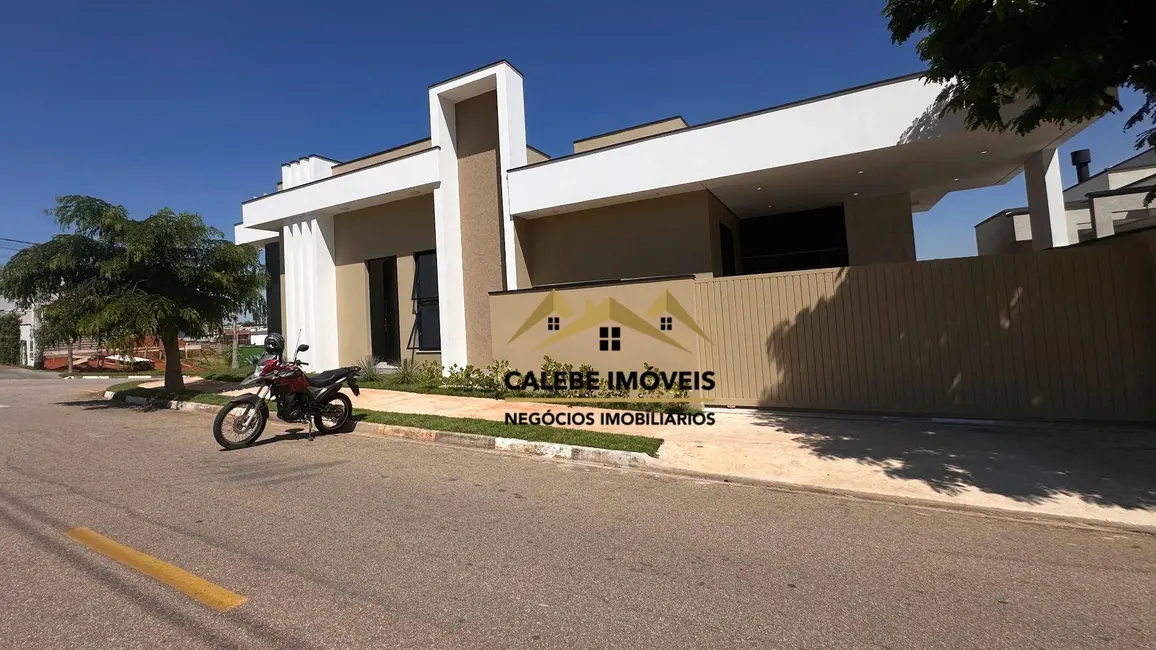Foto 2 de Casa de Condomínio com 3 quartos à venda, 207m2 em Tatui - SP