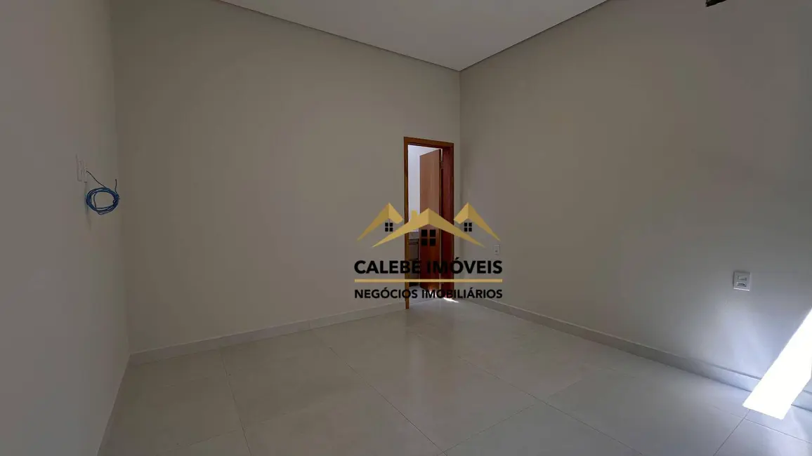 Foto 7 de Casa de Condomínio com 3 quartos à venda, 207m2 em Tatui - SP