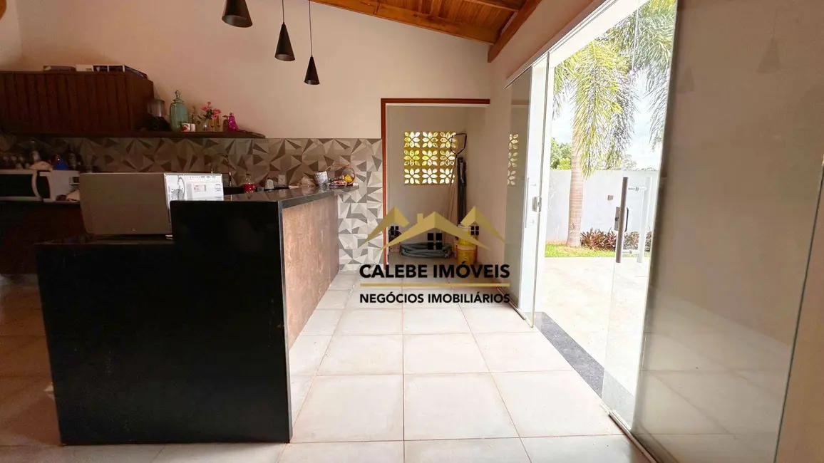 Foto 5 de Chácara com 3 quartos à venda, 800m2 em Enxovia, Tatui - SP