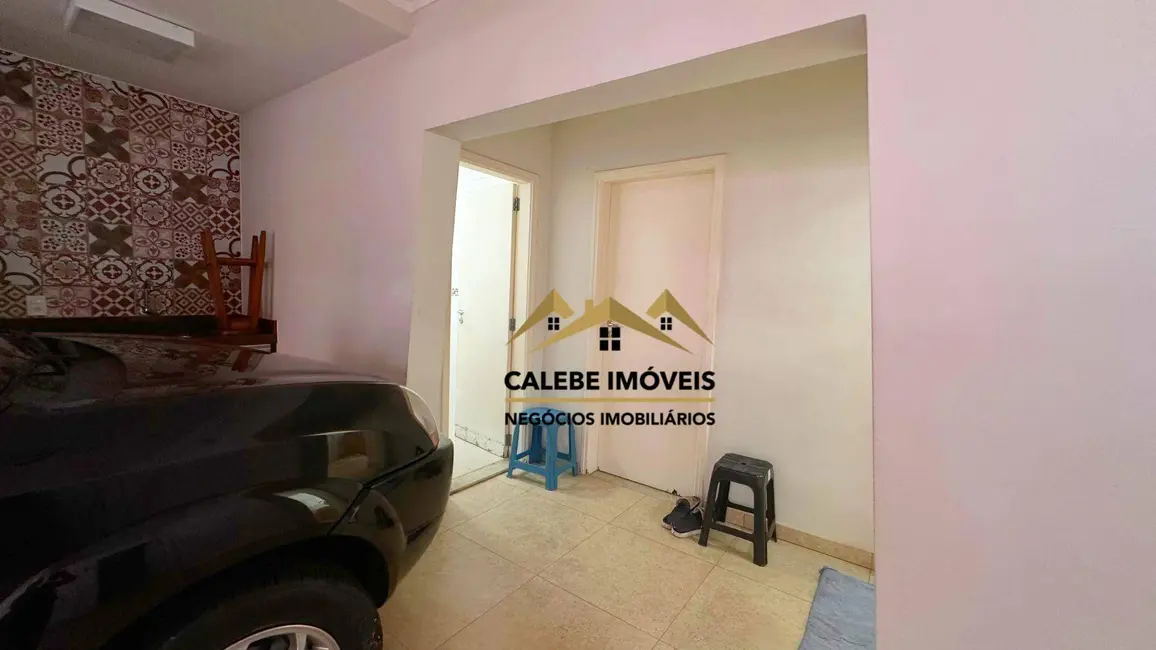 Foto 6 de Casa com 4 quartos à venda, 283m2 em Chácara Junqueira, Tatui - SP