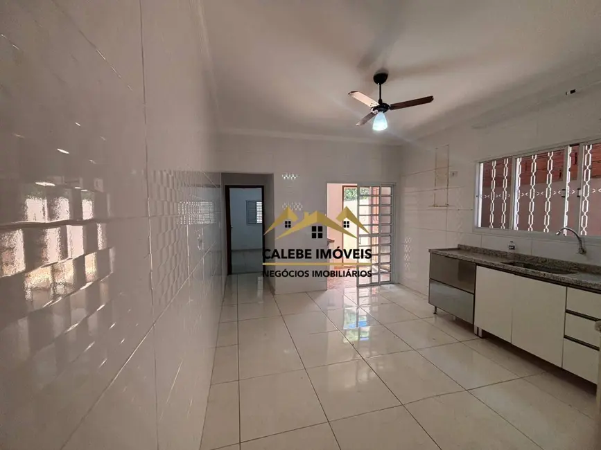 Foto 7 de Casa com 3 quartos à venda, 140m2 em Chácara Junqueira, Tatui - SP