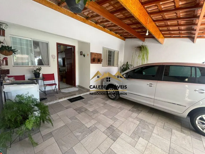 Foto 2 de Casa com 3 quartos à venda, 150m2 em Jardim Mantovani, Tatui - SP