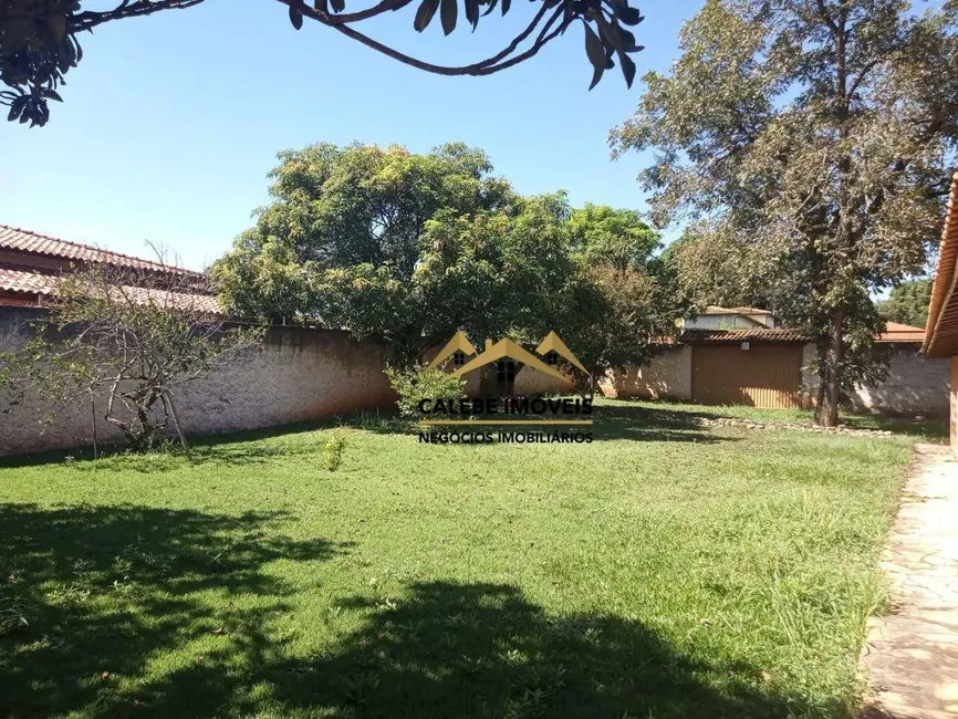 Foto 4 de Chácara com 5 quartos à venda, 1000m2 em Portal das Nogueiras, Tatui - SP
