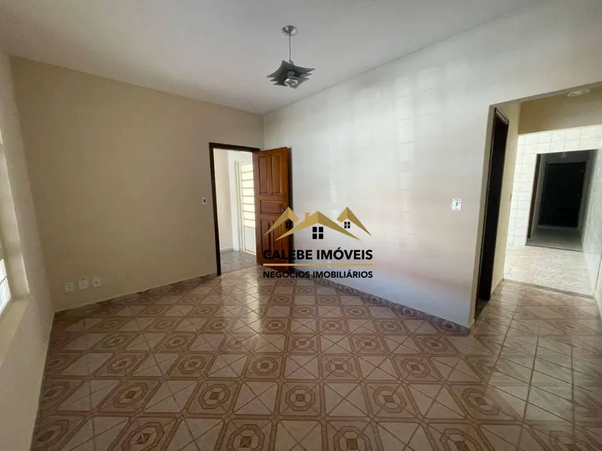 Casa com 2 quartos à venda, 150m2 em Jardim Wanderley, Tatui - SP - imagem 4 Foto 4 de Casa com 2 quartos à venda, 150m2 em Jardim Wanderley, Tatui - SP
