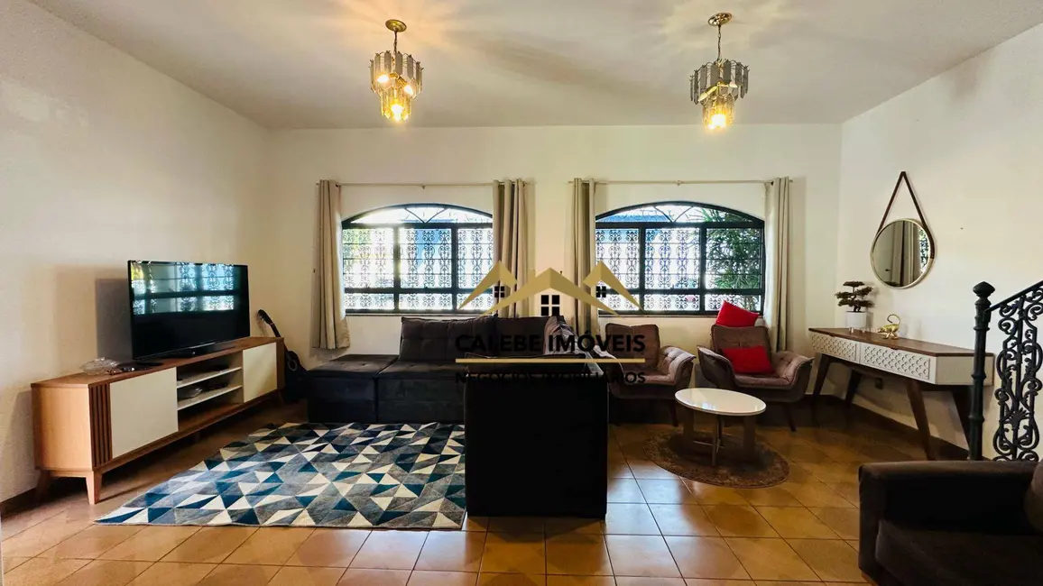 Foto 5 de Sobrado com 4 quartos à venda, 150m2 em Centro, Tatui - SP
