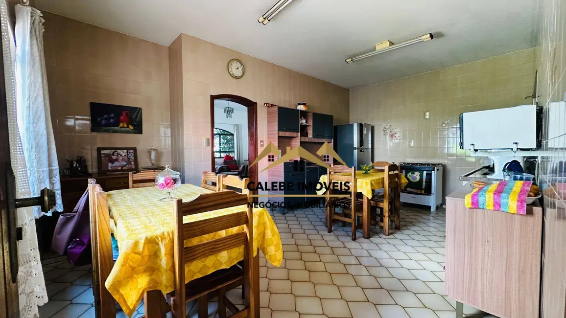 Foto 7 de Sobrado com 4 quartos à venda, 150m2 em Centro, Tatui - SP