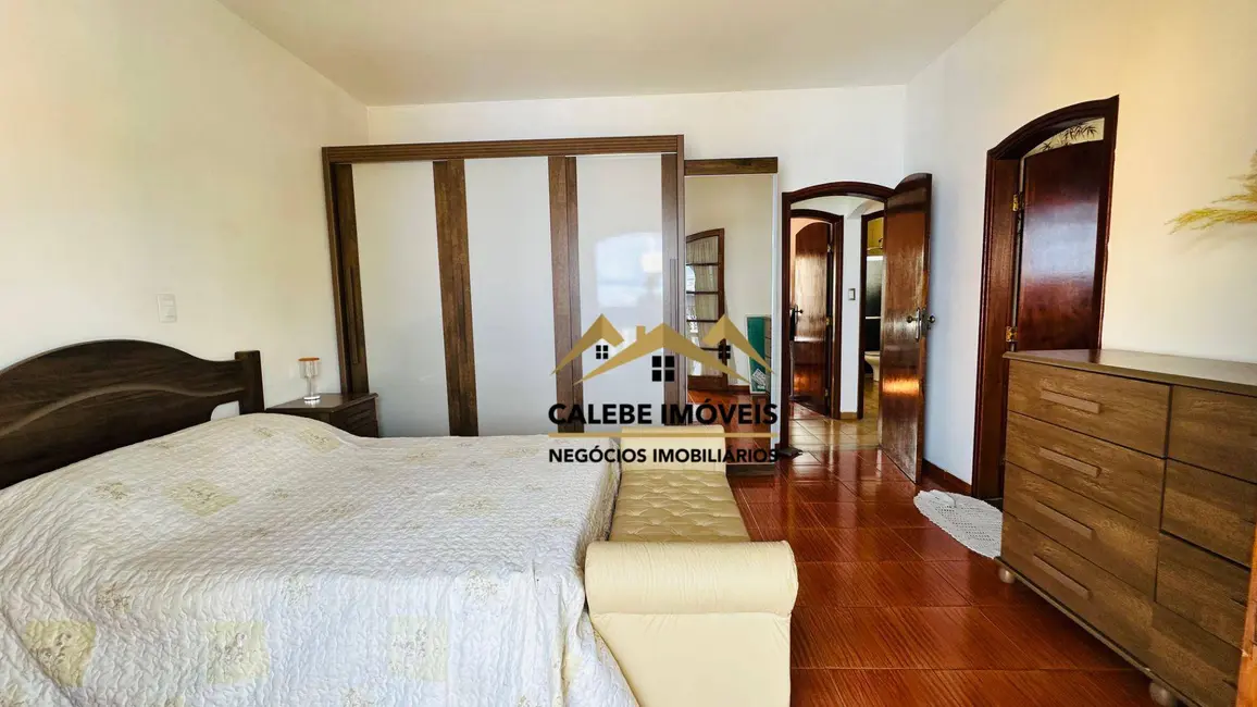 Foto 9 de Sobrado com 4 quartos à venda, 150m2 em Centro, Tatui - SP