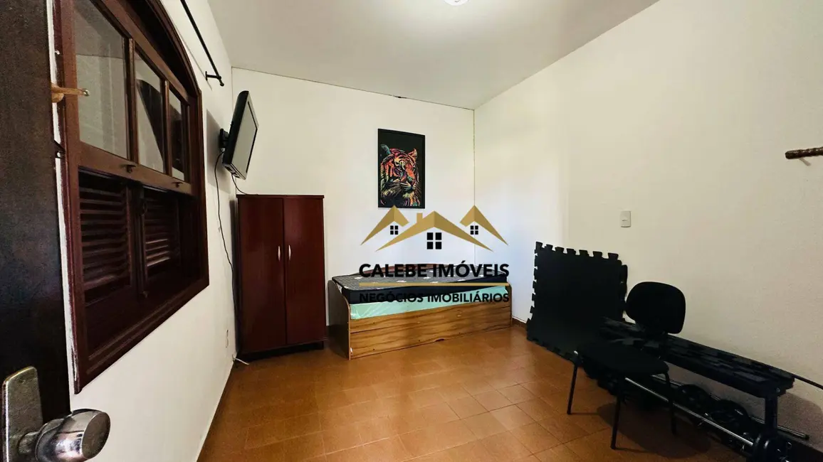 Foto 4 de Sobrado com 4 quartos à venda, 150m2 em Centro, Tatui - SP