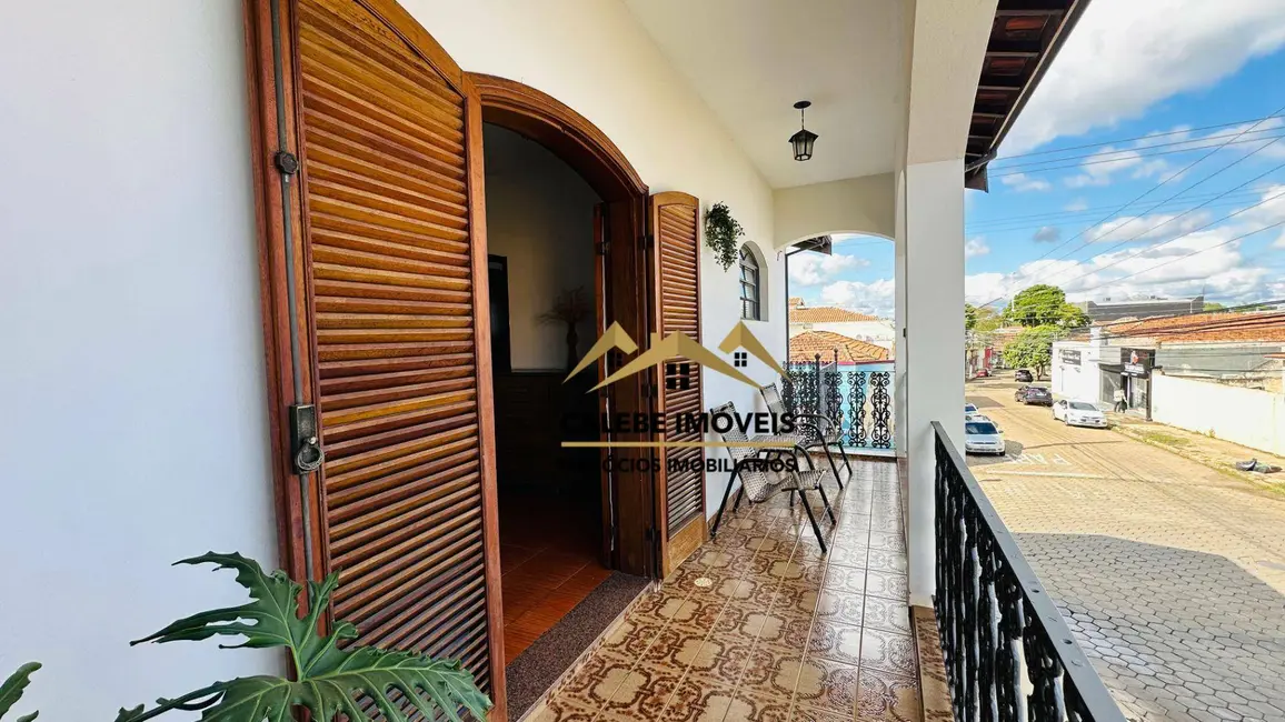 Foto 8 de Sobrado com 4 quartos à venda, 150m2 em Centro, Tatui - SP