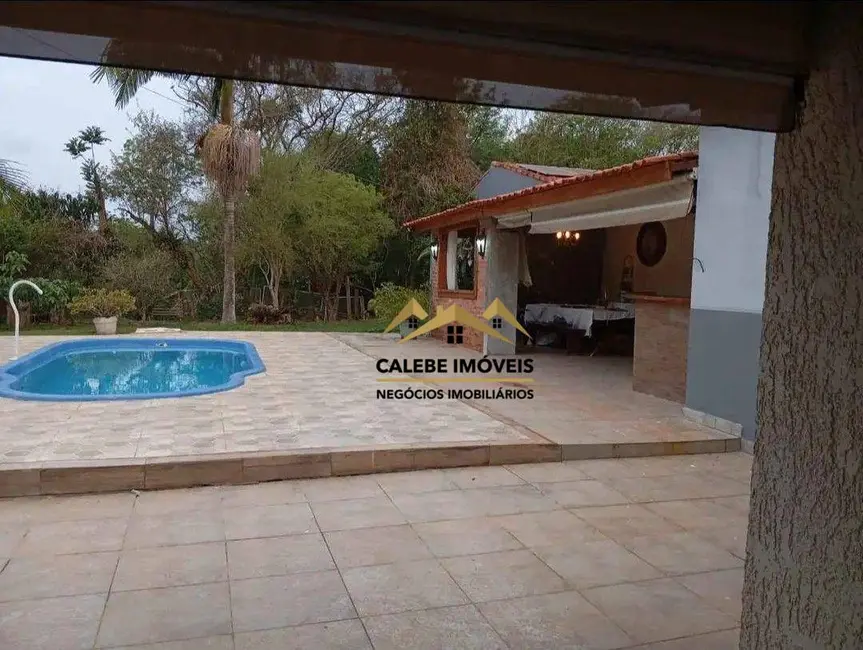 Chácara com 2 quartos à venda, 3100m2 em Enxovia, Tatui - SP - imagem 3 Foto 3 de Chácara com 2 quartos à venda, 3100m2 em Enxovia, Tatui - SP
