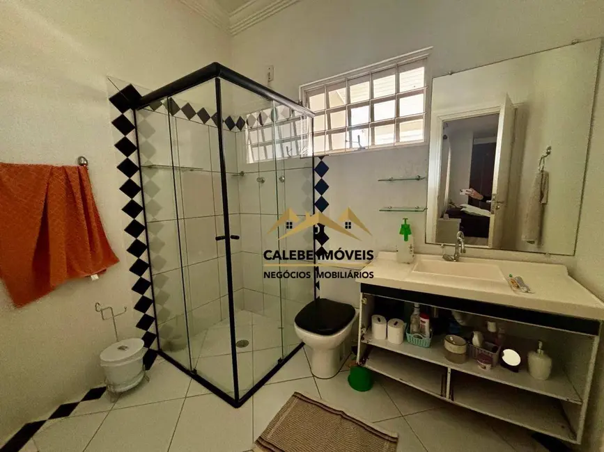 Foto 9 de Sobrado com 4 quartos à venda, 166m2 em Jardim Manoel de Abreu, Tatui - SP