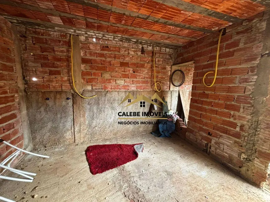 Foto 5 de Casa de Condomínio com 2 quartos à venda, 132m2 em Lagoa Vermelha, Tatui - SP