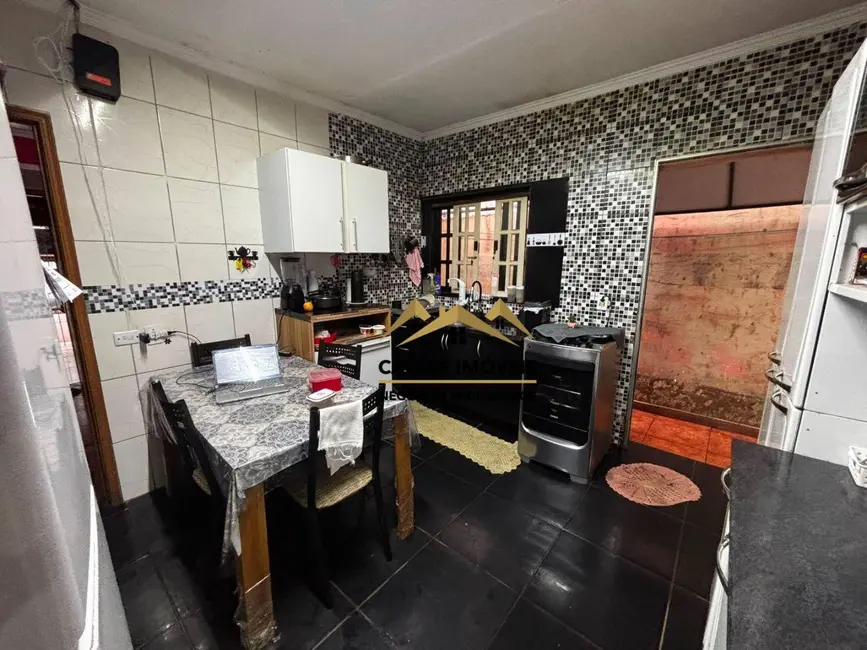 Casa com 2 quartos à venda, 125m2 em Parque São Rafael, Tatui - SP - imagem 2 Foto 2 de Casa com 2 quartos à venda, 125m2 em Parque São Rafael, Tatui - SP