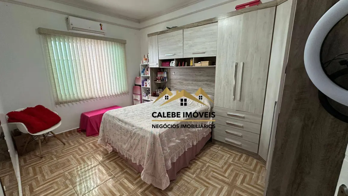 Foto 8 de Casa com 2 quartos à venda, 150m2 em Tatui - SP