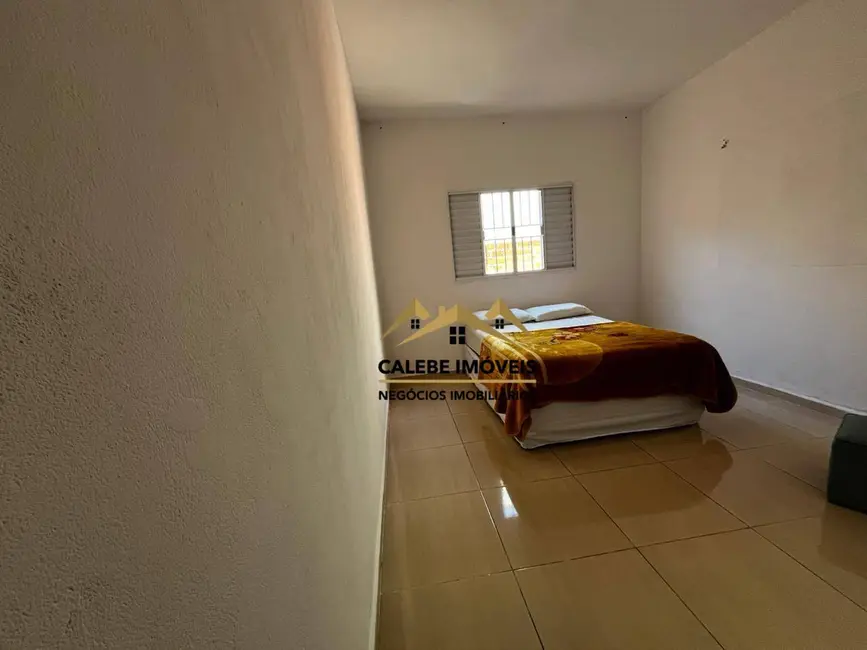 Foto 8 de Casa com 2 quartos à venda, 125m2 em Vila Angélica, Tatui - SP