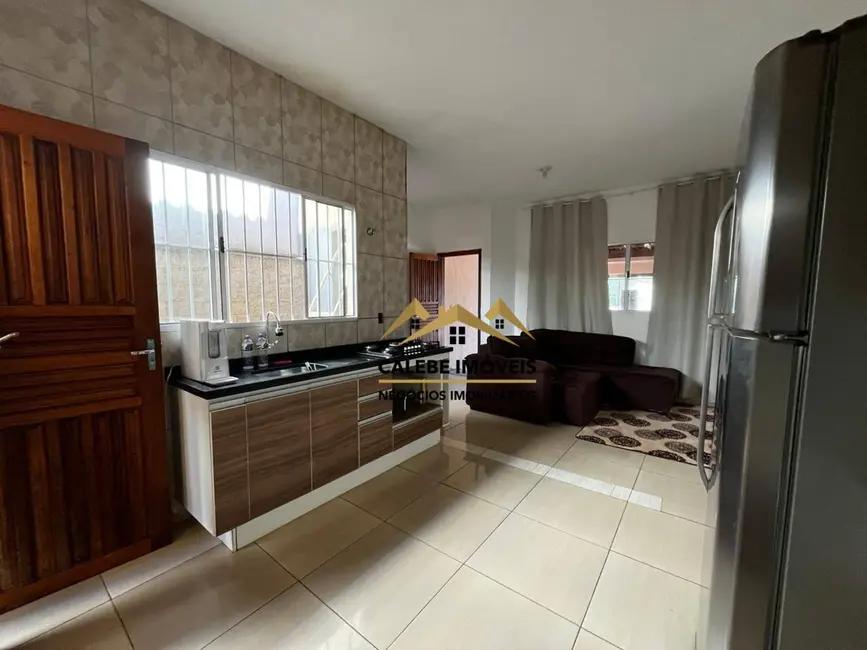 Foto 4 de Casa com 2 quartos à venda, 125m2 em Vila Angélica, Tatui - SP