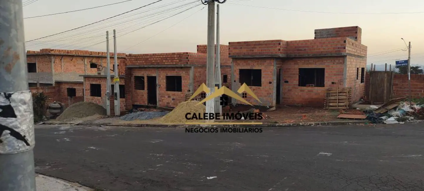 Foto 2 de Casa com 2 quartos à venda, 100m2 em Residencial Donato Flores, Tatui - SP