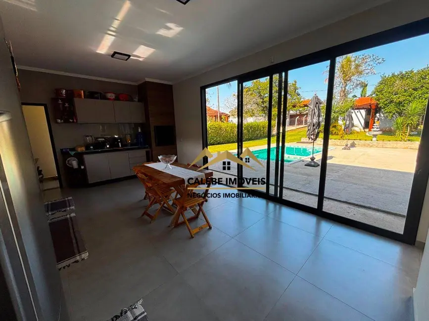 Chácara com 2 quartos à venda, 1000m2 em Boituva - SP - imagem 7 Foto 7 de Chácara com 2 quartos à venda, 1000m2 em Boituva - SP