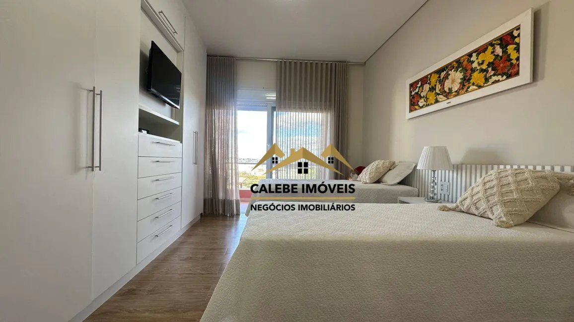 Foto 6 de Casa com 3 quartos à venda, 560m2 em Colina Verde, Tatui - SP