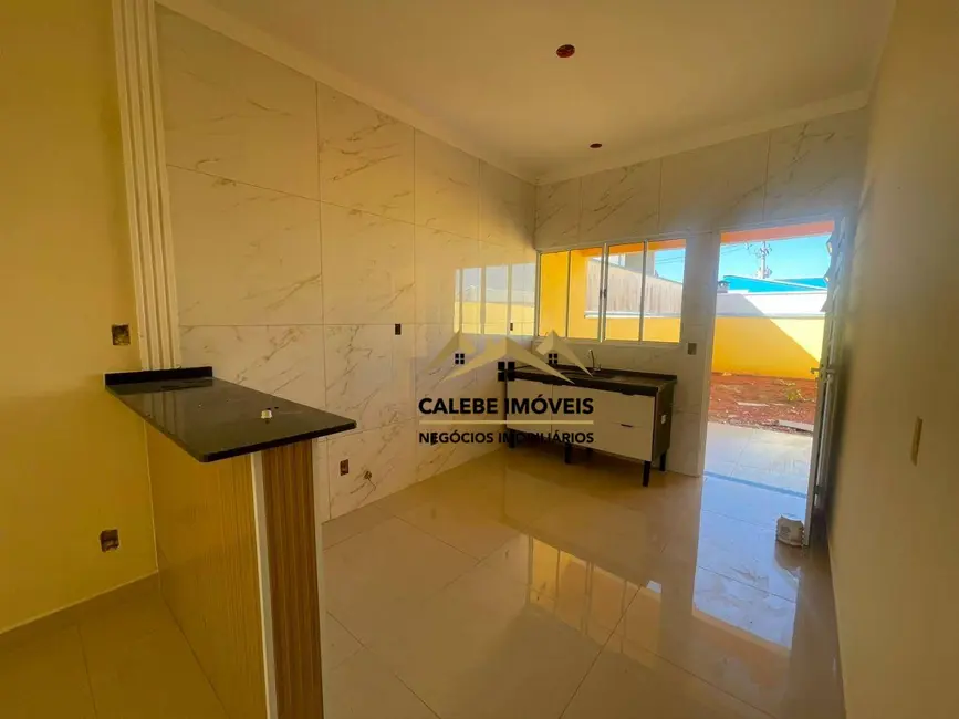 Foto 5 de Casa com 2 quartos à venda, 150m2 em Jardim Mantovani, Tatui - SP