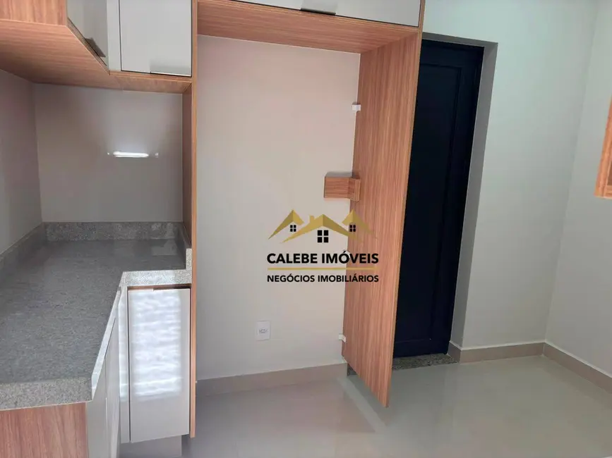 Foto 7 de Casa de Condomínio com 3 quartos à venda, 175m2 em Tatui - SP