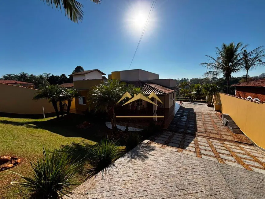 Foto 3 de Chácara com 3 quartos à venda, 1573m2 em Boituva - SP