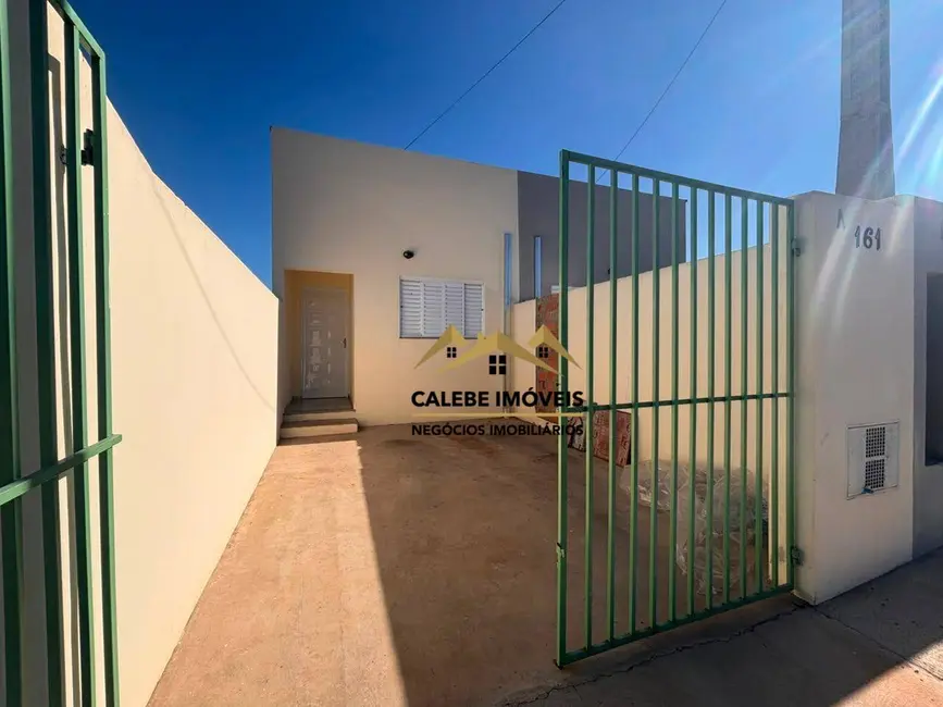 Casa com 2 quartos à venda, 120m2 em Tatui - SP - imagem 1 Foto 1 de Casa com 2 quartos à venda, 120m2 em Tatui - SP