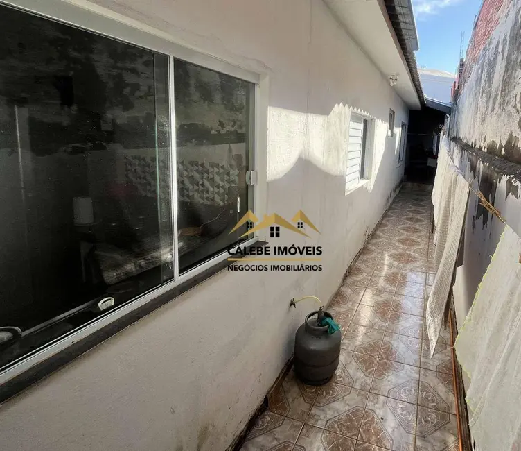 Foto 4 de Casa com 2 quartos à venda, 125m2 em Jardim das Perdizes, Tatui - SP