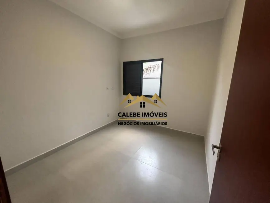 Casa de Condomínio com 3 quartos à venda, 175m2 em Tatui - SP - imagem 8 Foto 8 de Casa de Condomínio com 3 quartos à venda, 175m2 em Tatui - SP