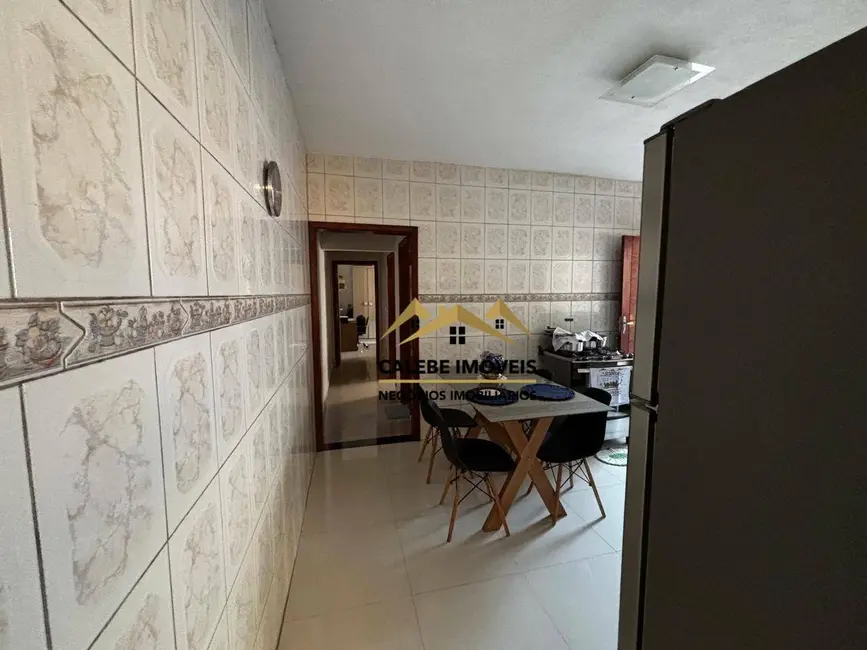 Foto 8 de Casa com 2 quartos à venda, 212m2 em Vila Bandeirantes, Tatui - SP