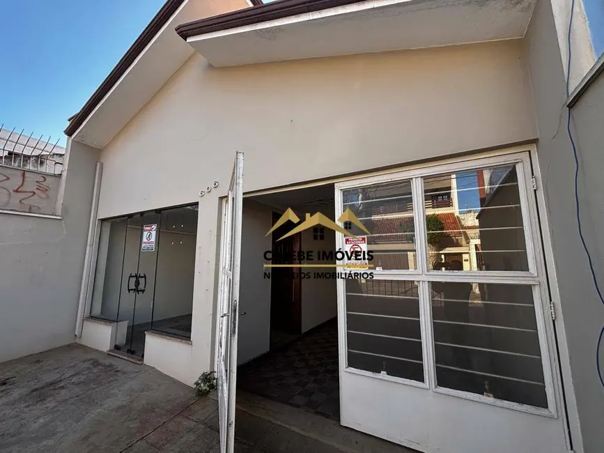 Casa com 3 quartos à venda, 170m2 em Centro, Tatui - SP - imagem 2 Foto 2 de Casa com 3 quartos à venda, 170m2 em Centro, Tatui - SP