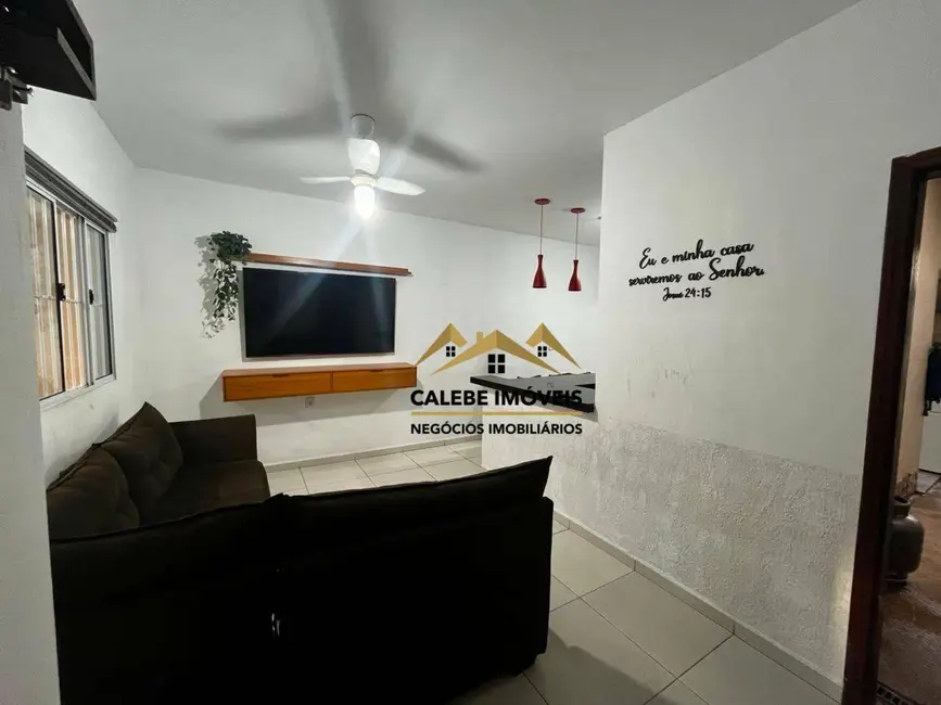 Casa com 2 quartos à venda, 125m2 em Vila Angélica, Tatui - SP - imagem 4 Foto 4 de Casa com 2 quartos à venda, 125m2 em Vila Angélica, Tatui - SP