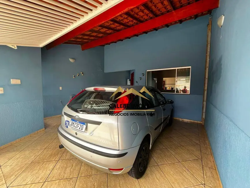 Foto 2 de Casa com 3 quartos à venda, 149m2 em Jardim Rosa Garcia, Tatui - SP