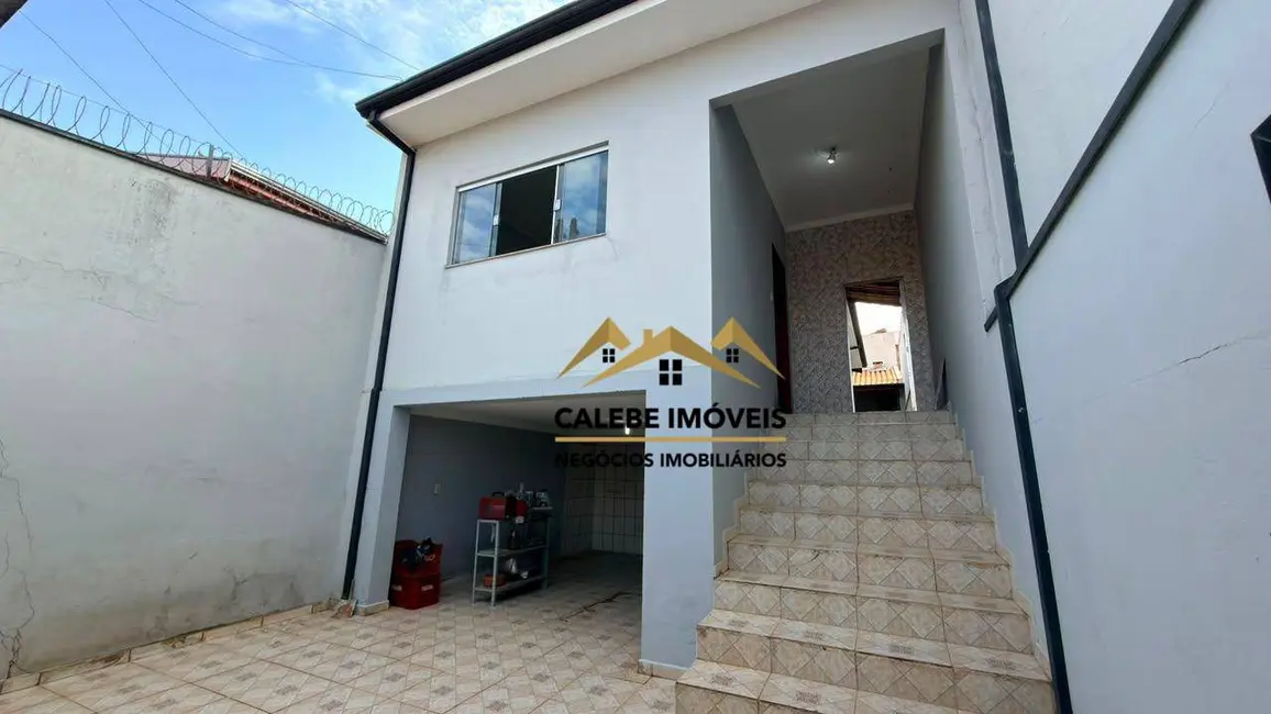 Foto 3 de Casa com 3 quartos à venda, 150m2 em Jardim Wanderley, Tatui - SP