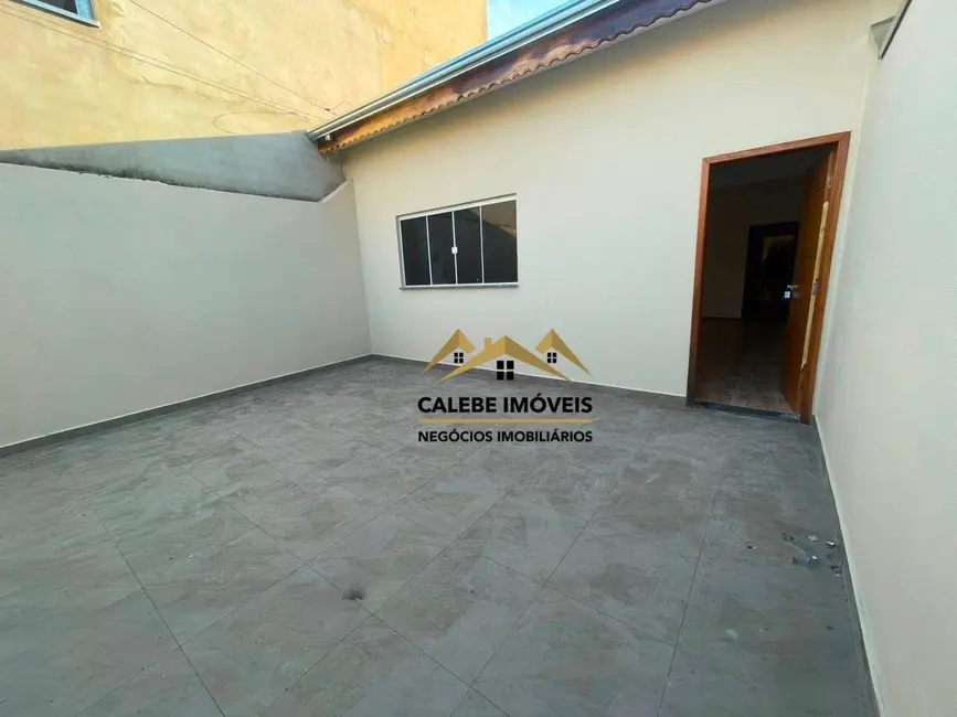 Casa com 2 quartos à venda, 150m2 em Tatui - SP - imagem 3 Foto 3 de Casa com 2 quartos à venda, 150m2 em Tatui - SP