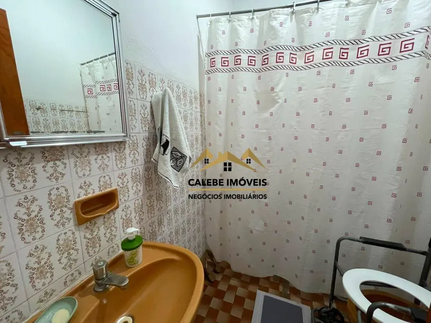 Foto 7 de Casa com 2 quartos à venda, 300m2 em Centro, Tatui - SP