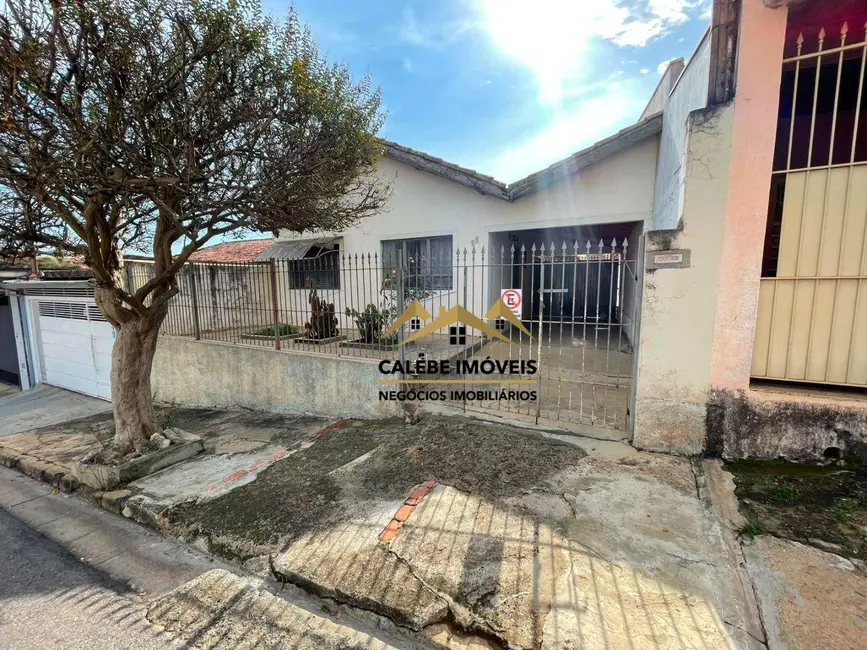 Foto 1 de Casa com 2 quartos à venda, 300m2 em Centro, Tatui - SP