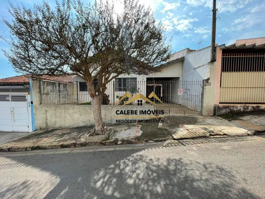 Foto 2 de Casa com 2 quartos à venda, 300m2 em Centro, Tatui - SP