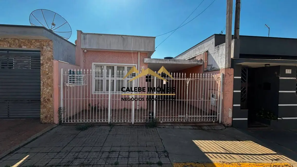 Foto 1 de Casa com 2 quartos à venda, 144m2 em Chácara Junqueira, Tatui - SP