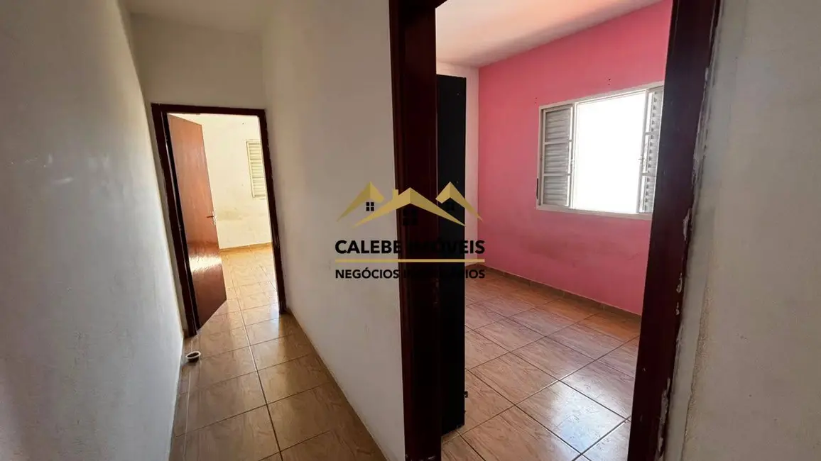 Foto 6 de Casa com 2 quartos à venda, 144m2 em Chácara Junqueira, Tatui - SP