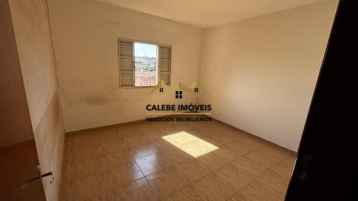 Foto 9 de Casa com 2 quartos à venda, 144m2 em Chácara Junqueira, Tatui - SP