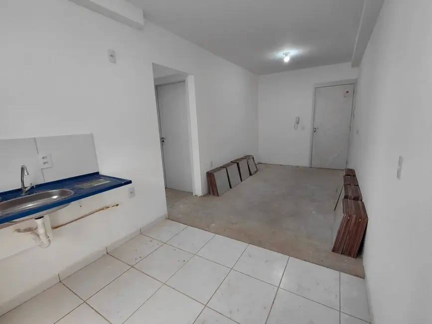 Foto 3 de Apartamento com 2 quartos à venda, 48m2 em Tatui - SP