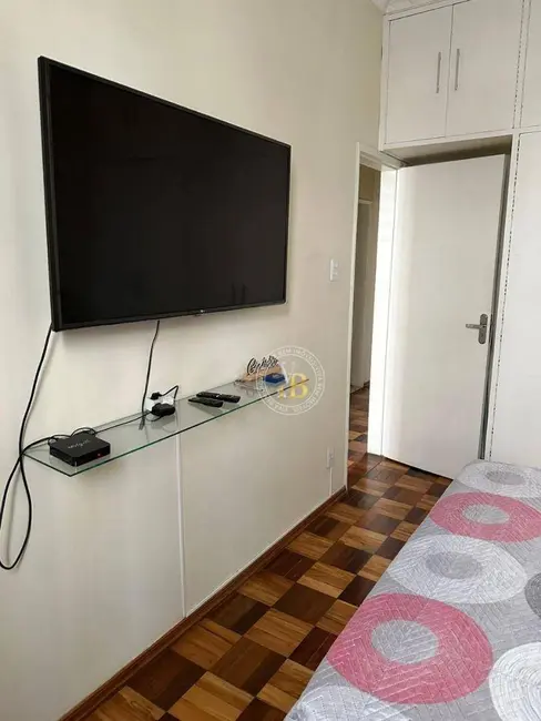 Apartamento com 3 quartos para alugar, 73m2 em Centro, Juiz De Fora - MG - imagem 3 Foto 3 de Apartamento com 3 quartos para alugar, 73m2 em Centro, Juiz De Fora - MG