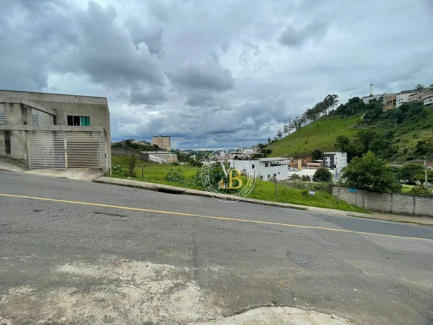 Foto 1 de Terreno / Lote à venda, 200m2 em Nova Benfica, Juiz De Fora - MG
