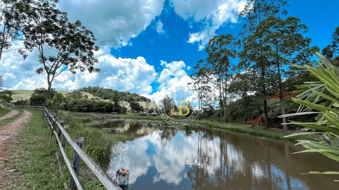 Terreno / Lote à venda, 800m2 em Barreira do Triunfo, Juiz De Fora - MG - imagem 3 Foto 3 de Terreno / Lote à venda, 800m2 em Barreira do Triunfo, Juiz De Fora - MG