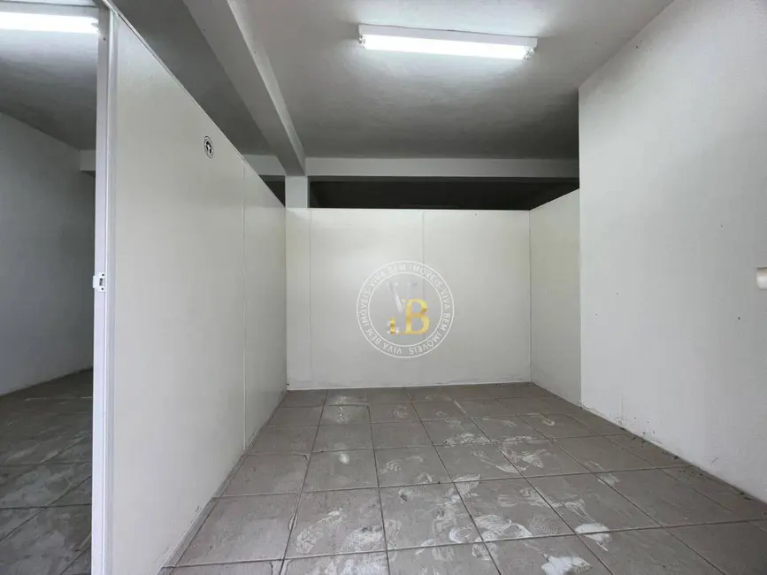 Foto 2 de Loja à venda, 50m2 em São Pedro, Juiz De Fora - MG