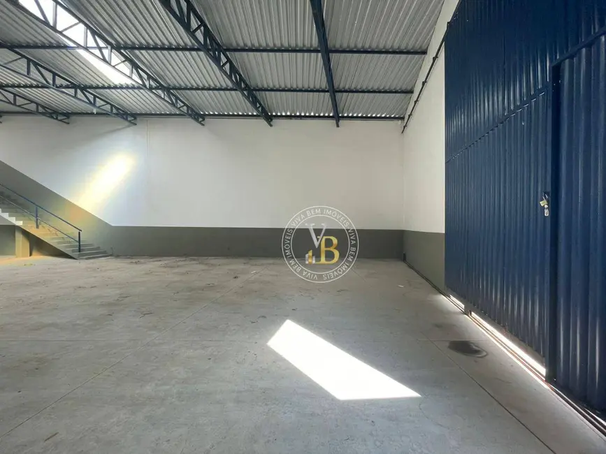 Foto 6 de Armazém / Galpão para alugar, 360m2 em Jóquei Clube, Juiz De Fora - MG