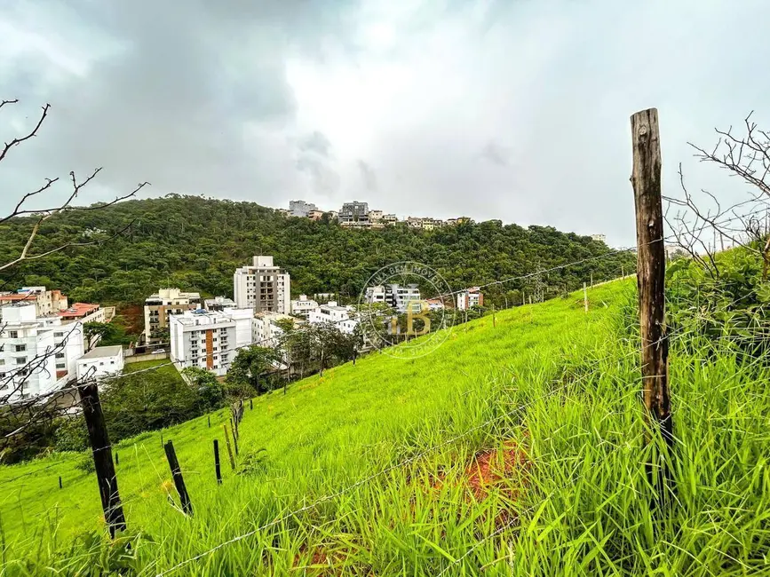Foto 2 de Terreno / Lote à venda, 405m2 em Juiz De Fora - MG