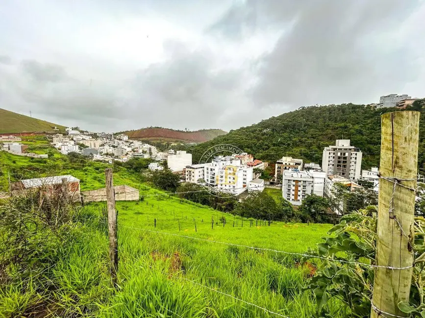Foto 3 de Terreno / Lote à venda, 405m2 em Juiz De Fora - MG