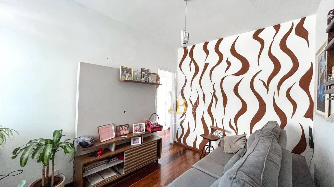 Apartamento com 2 quartos à venda, 63m2 em Centro, Juiz De Fora - MG - imagem 3 Foto 3 de Apartamento com 2 quartos à venda, 63m2 em Centro, Juiz De Fora - MG
